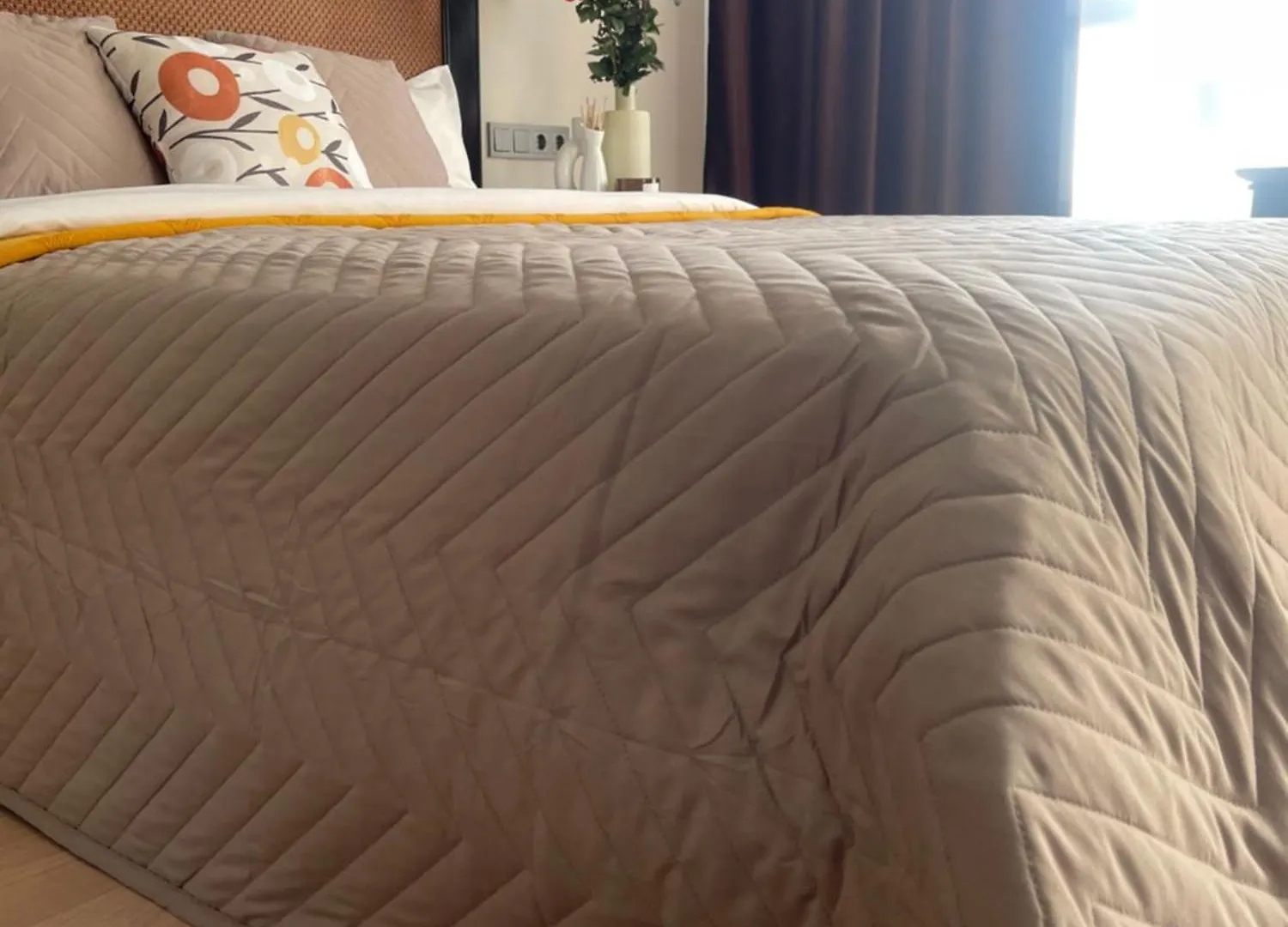 Сезон Apartment Almaty