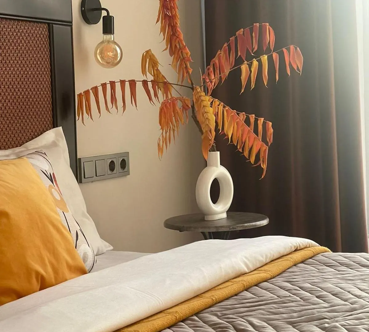 Сезон Apartment Almaty